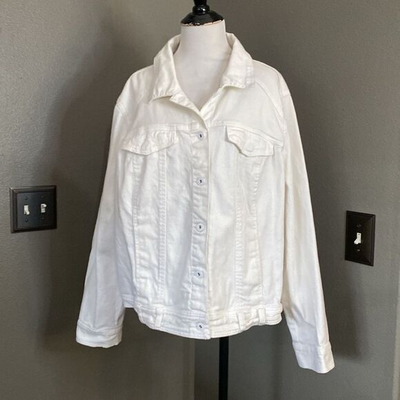 Gloria Vanderbilt Creamy White Melanie Stretch Jean Jacket - Picture 15 of 15